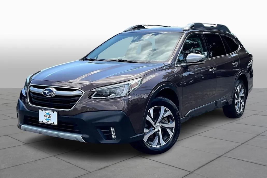 2022 Subaru Outback Touring XT photo 1