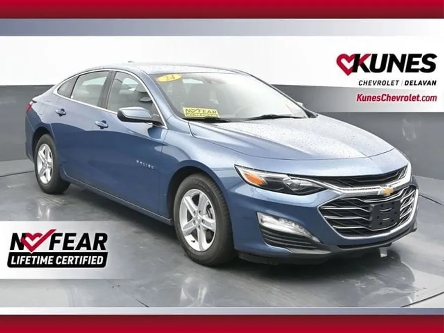 2024 Chevrolet Malibu 1LT photo 1