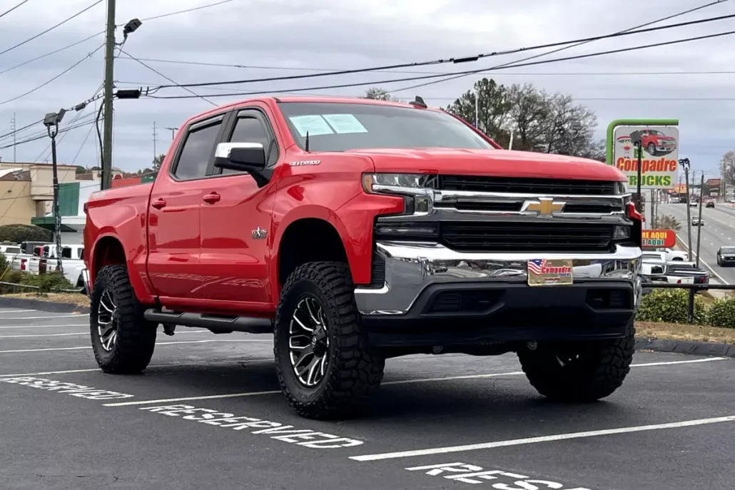 2020 Chevrolet Silverado 1500 LT photo 1