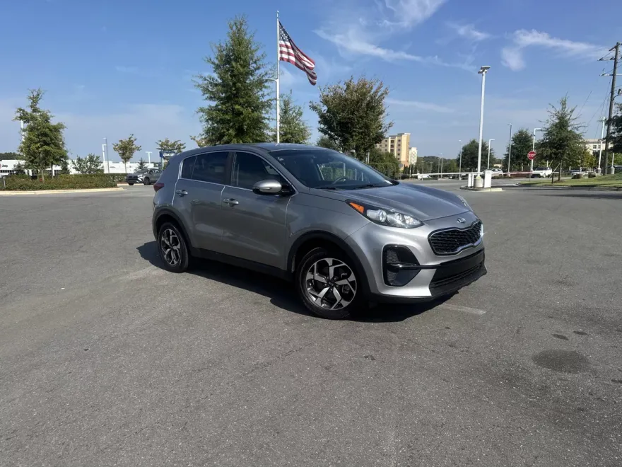 2021 Kia Sportage LX photo 1