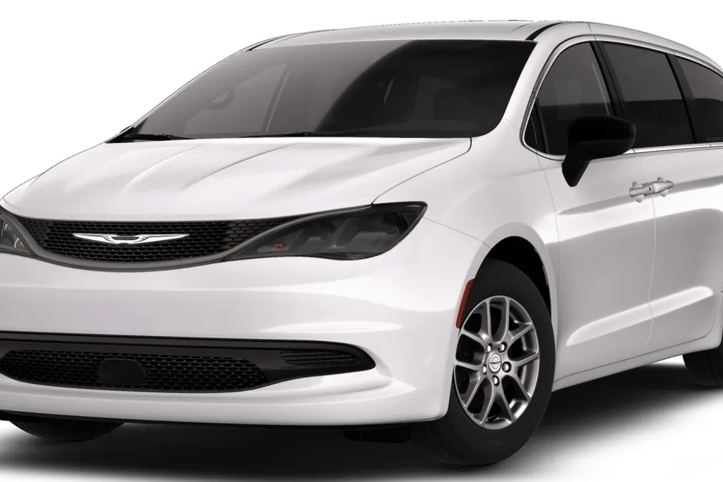 2026 Chrysler Voyager LX photo 1