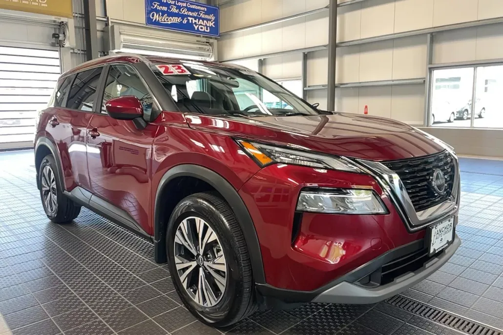 2023 Nissan Rogue SV AWD photo 1