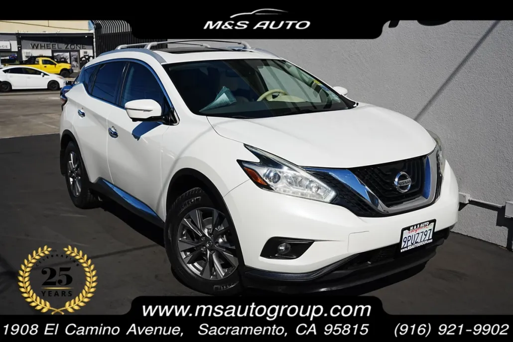 2015 Nissan Murano SL photo 1