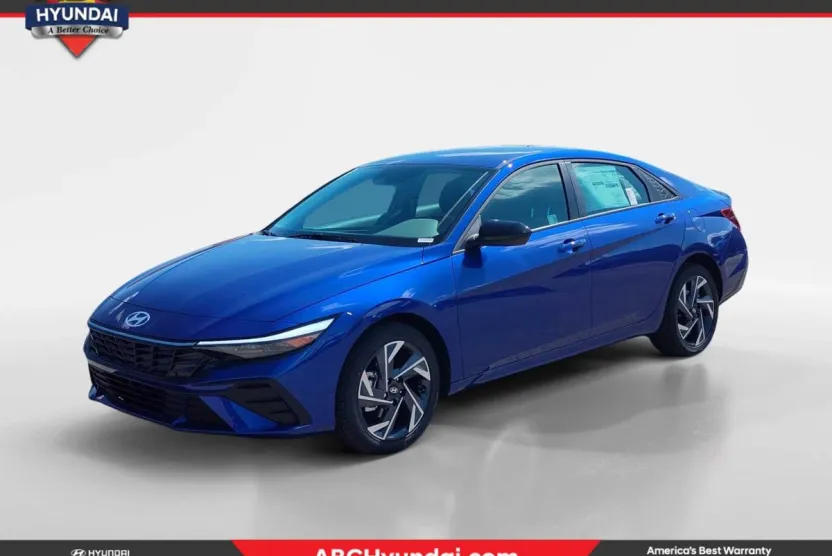 2025 Hyundai Elantra SEL Sport photo 1
