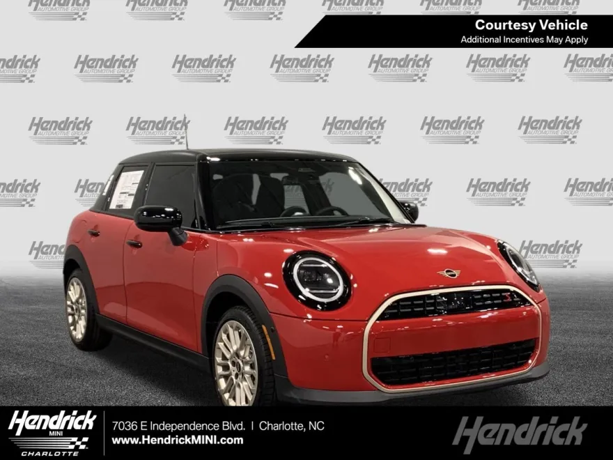 2025 Mini Cooper 4 Door Hardtop S photo 1