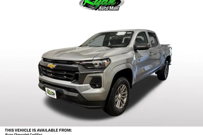 2025 Chevrolet Colorado Work Truck LT photo 1
