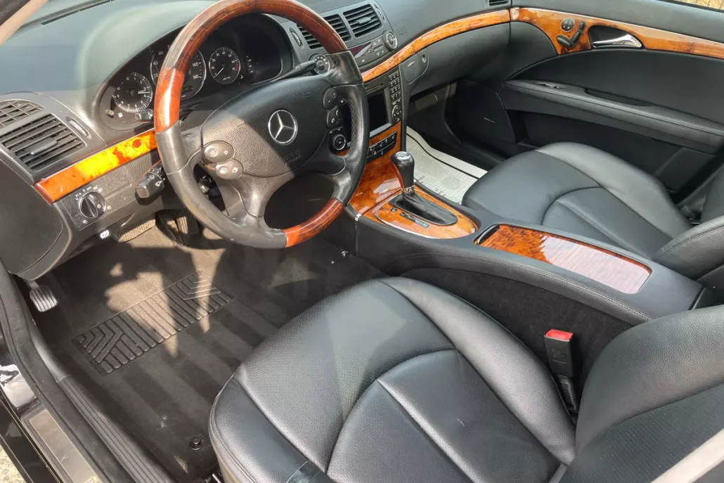 2009 Mercedes Benz E Wagon 4MATIC photo 1