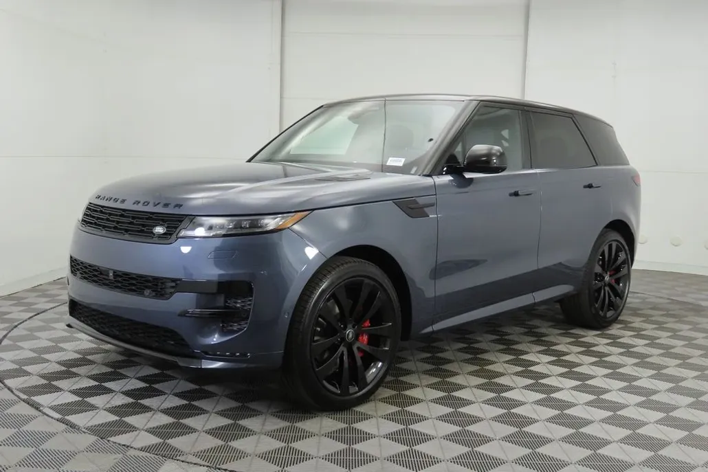2025 Land Rover Range Rover Sport SE photo 1