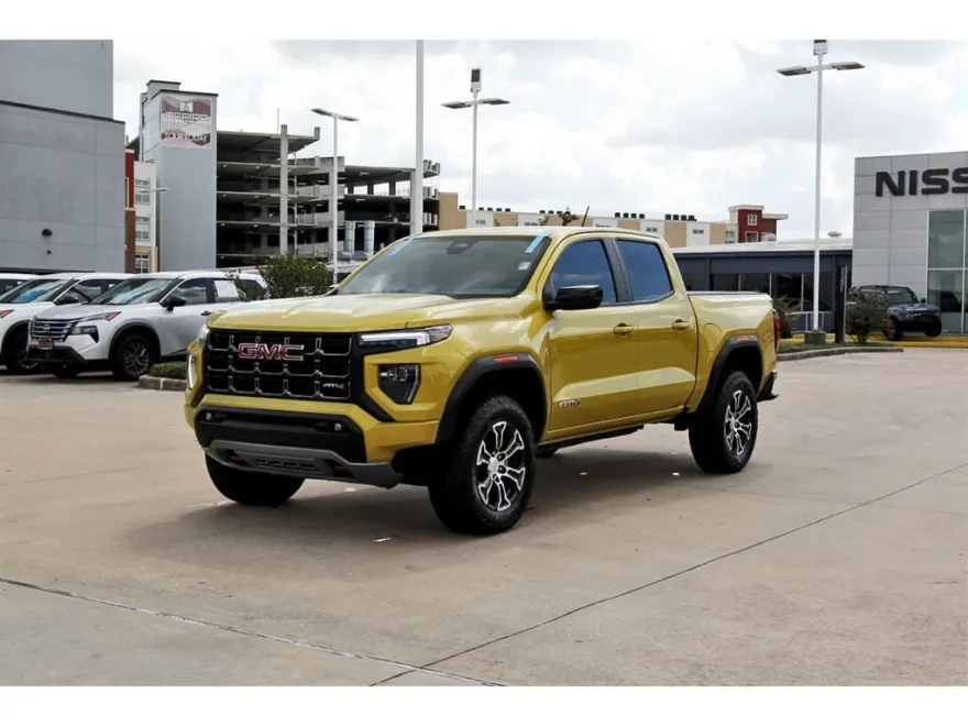 2023 Gmc Canyon AT4 photo 1
