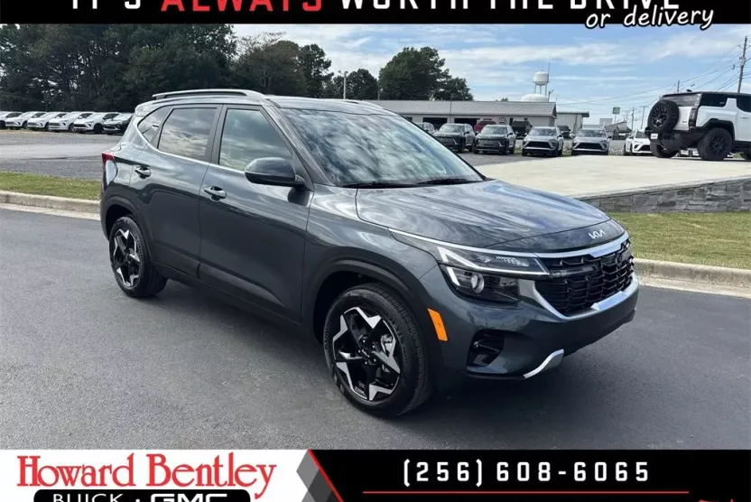 2025 Kia Seltos EX photo 1