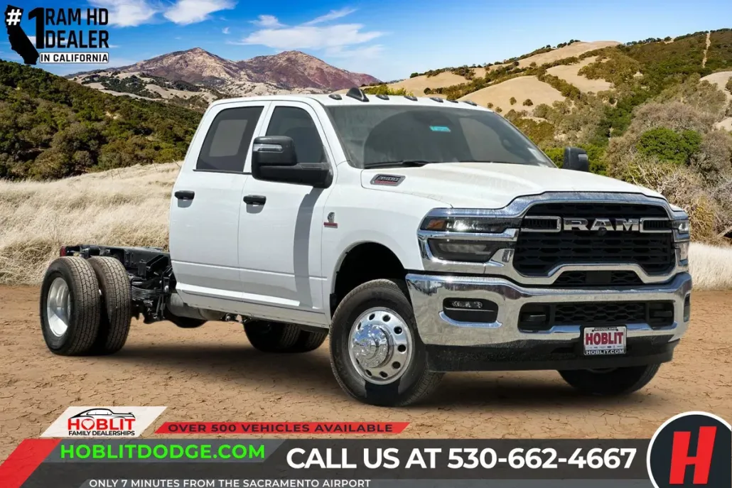 2025 Ram 3500 Tradesman photo 1