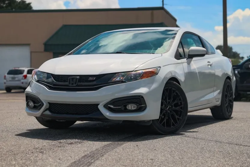 2015 Honda Civic Si photo 1