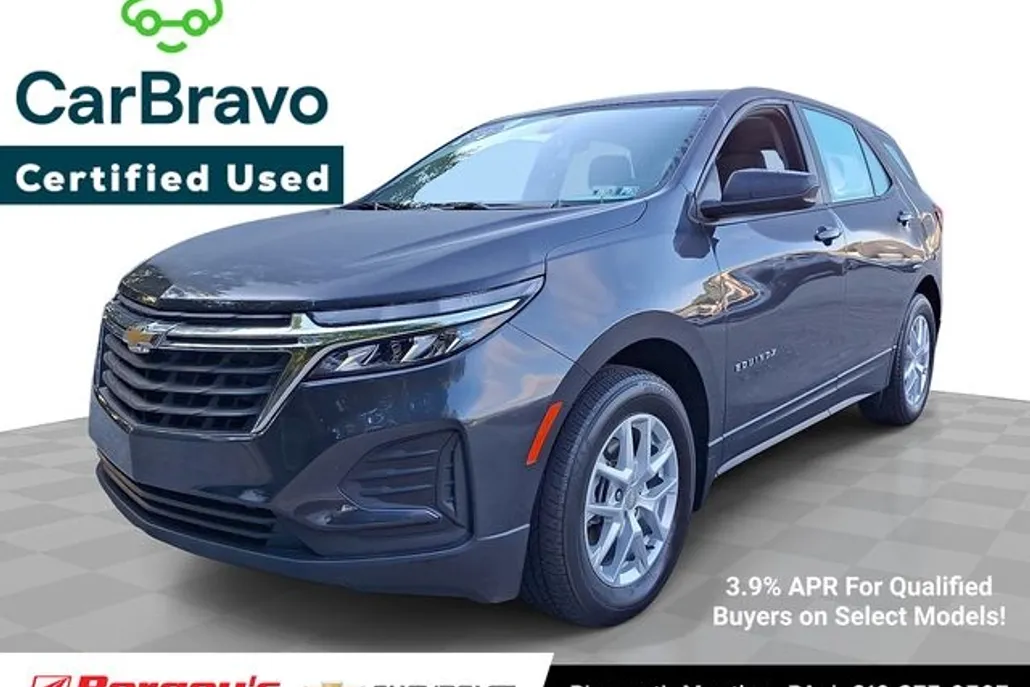 2022 Chevrolet Equinox LS photo 1