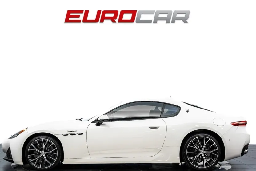 2024 Maserati Granturismo Modena photo 1