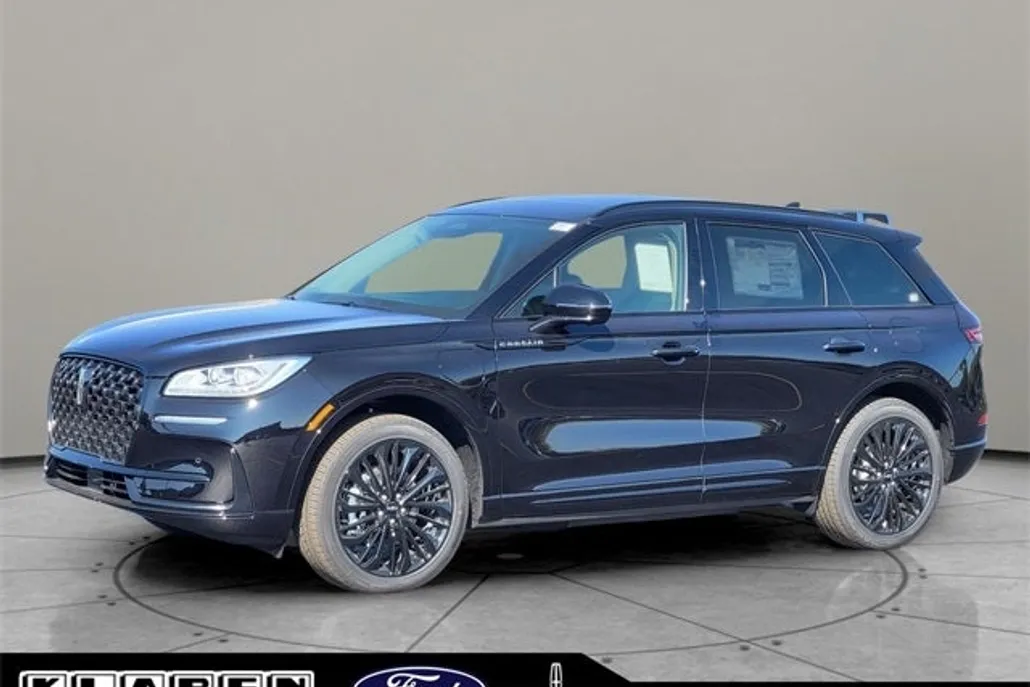 2025 Lincoln Corsair Grand Touring photo 1