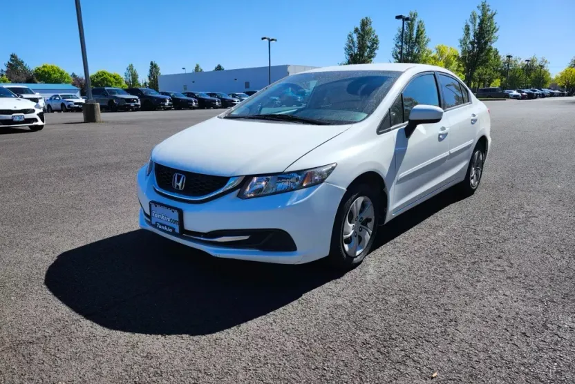 2014 Honda Civic LX photo 1