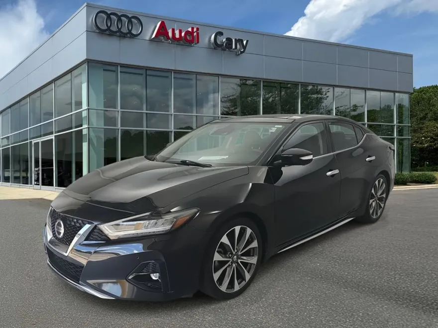 2021 Nissan Maxima Platinum photo 1