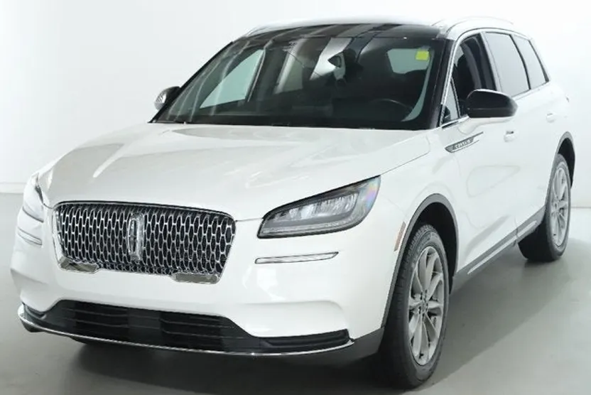 2022 Lincoln Corsair Standard photo 1