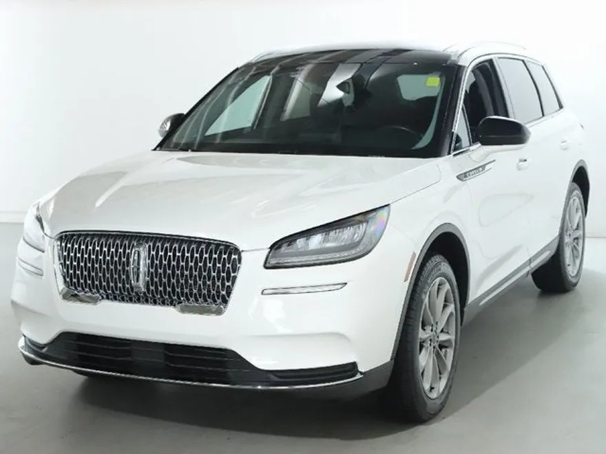 2022 Lincoln Corsair Standard photo 1