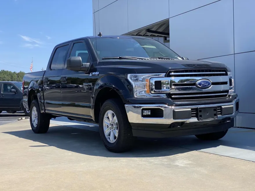 2020 Ford F-150 XLT photo 1