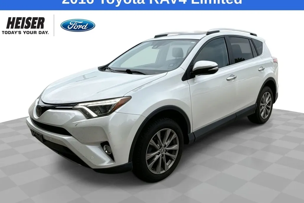 2016 Toyota RAV4 Limited photo 1