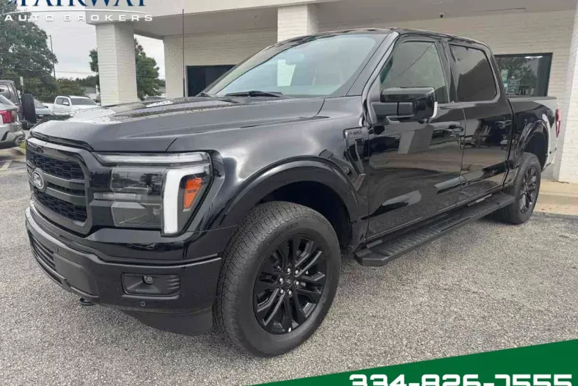 2025 Ford F-150 Lariat photo 1