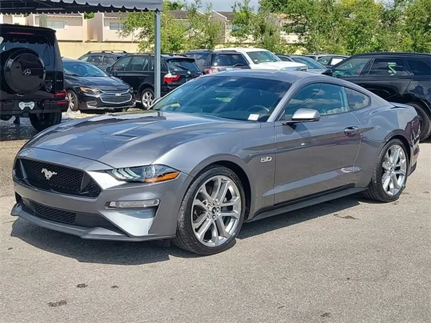 2022 Ford Mustang GT Premium photo 1