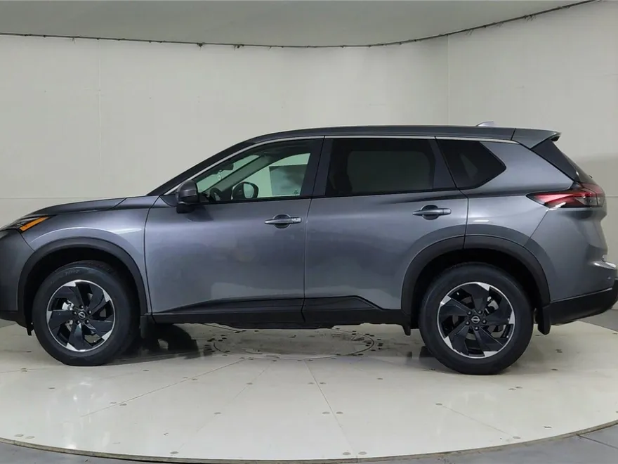 2026 Nissan Rogue SV photo 1