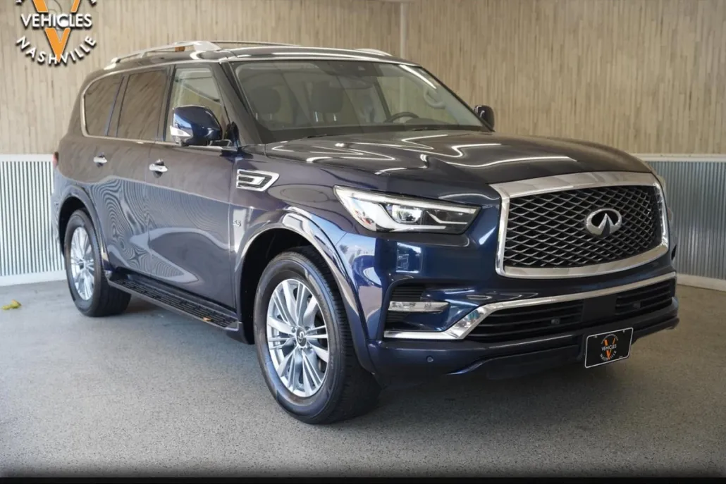 2019 Infiniti QX80 Luxe photo 1