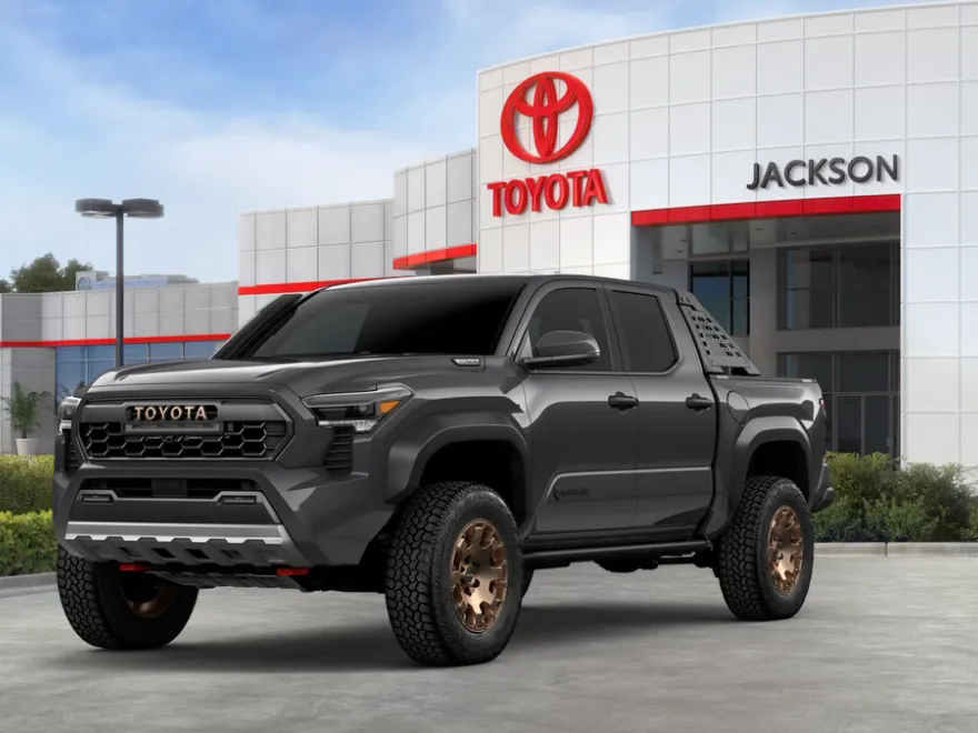 2025 Toyota Tacoma Trailhunter photo 1