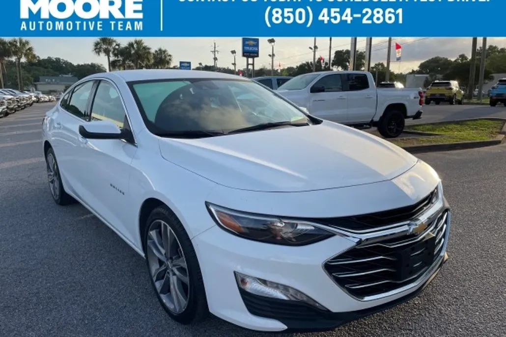 2023 Chevrolet Malibu 1LT photo 1