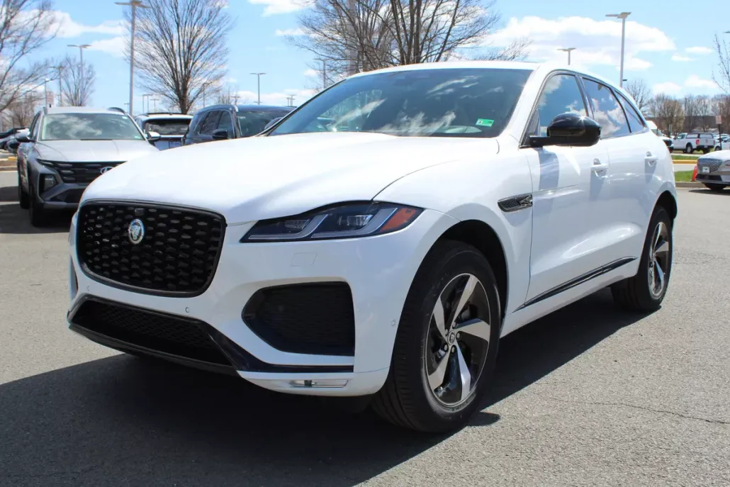 2026 Jaguar F-PACE R-Dynamic S photo 1