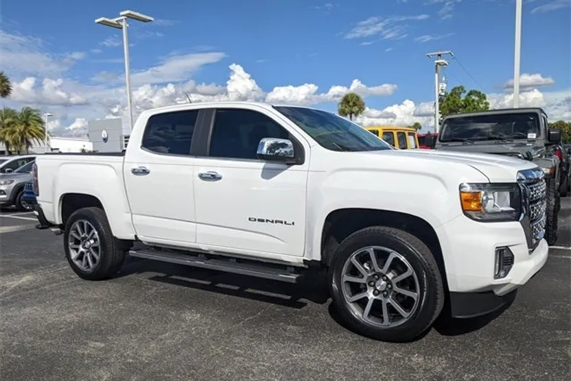 2021 Gmc Canyon Denali photo 1