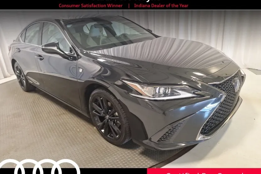 2022 Lexus ES 300h F SPORT photo 1
