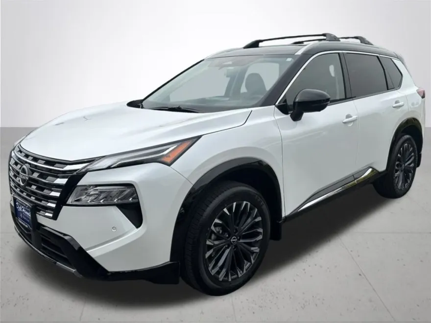 2026 Nissan Rogue Platinum photo 1