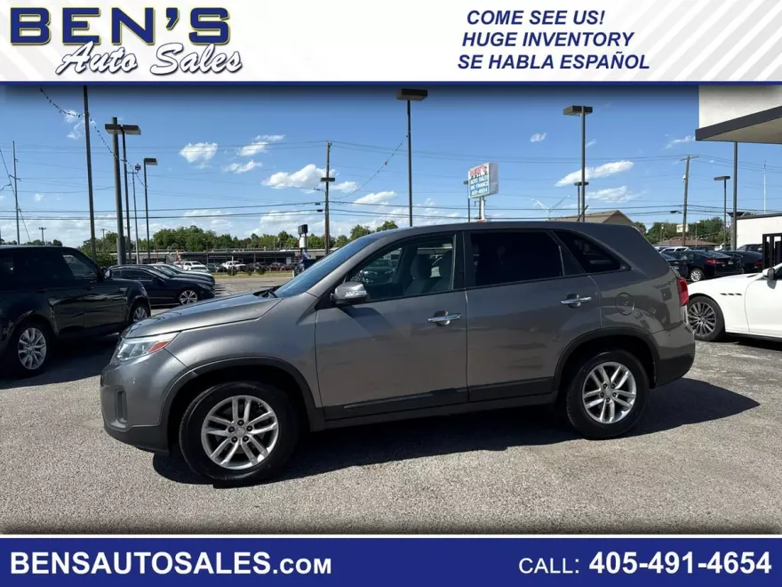 2015 Kia Sorento LX photo 1