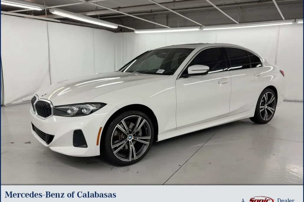 2024 Bmw 330i photo 1