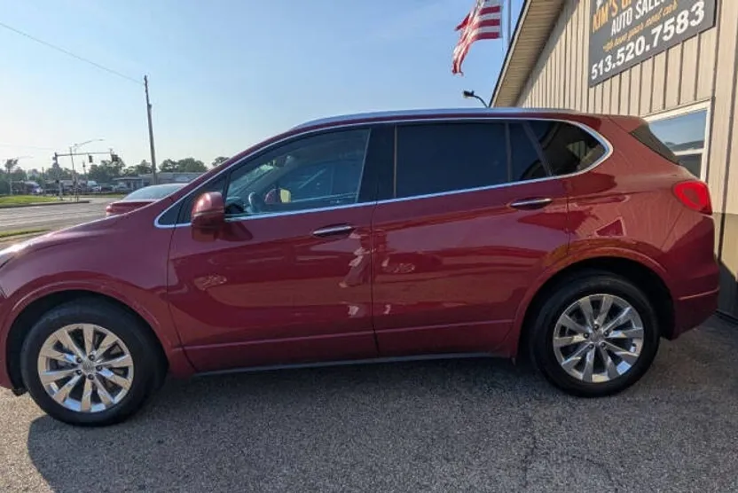 2018 Buick Envision Essence photo 1