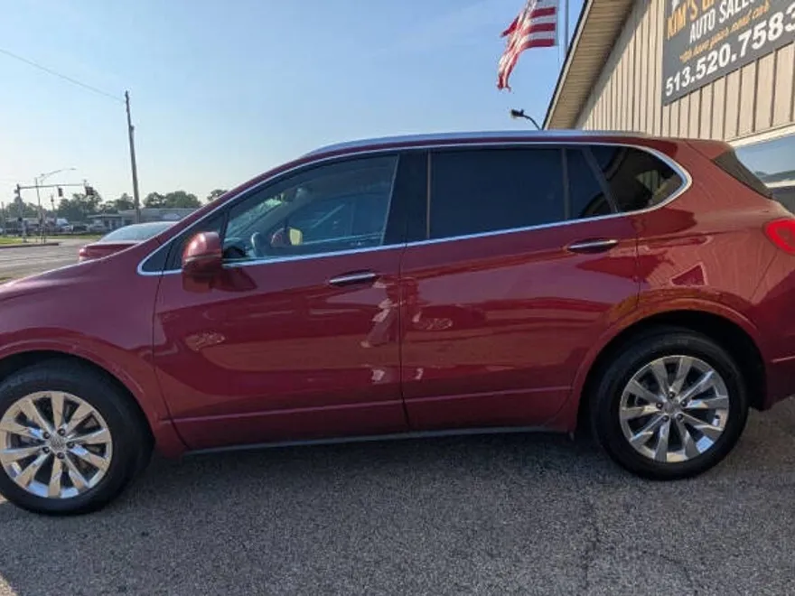 2018 Buick Envision Essence photo 1