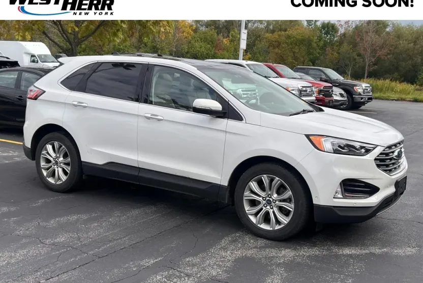 2020 Ford Edge Titanium photo 1