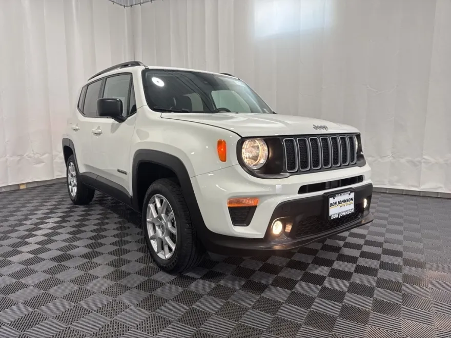 2022 Jeep Renegade Latitude photo 1