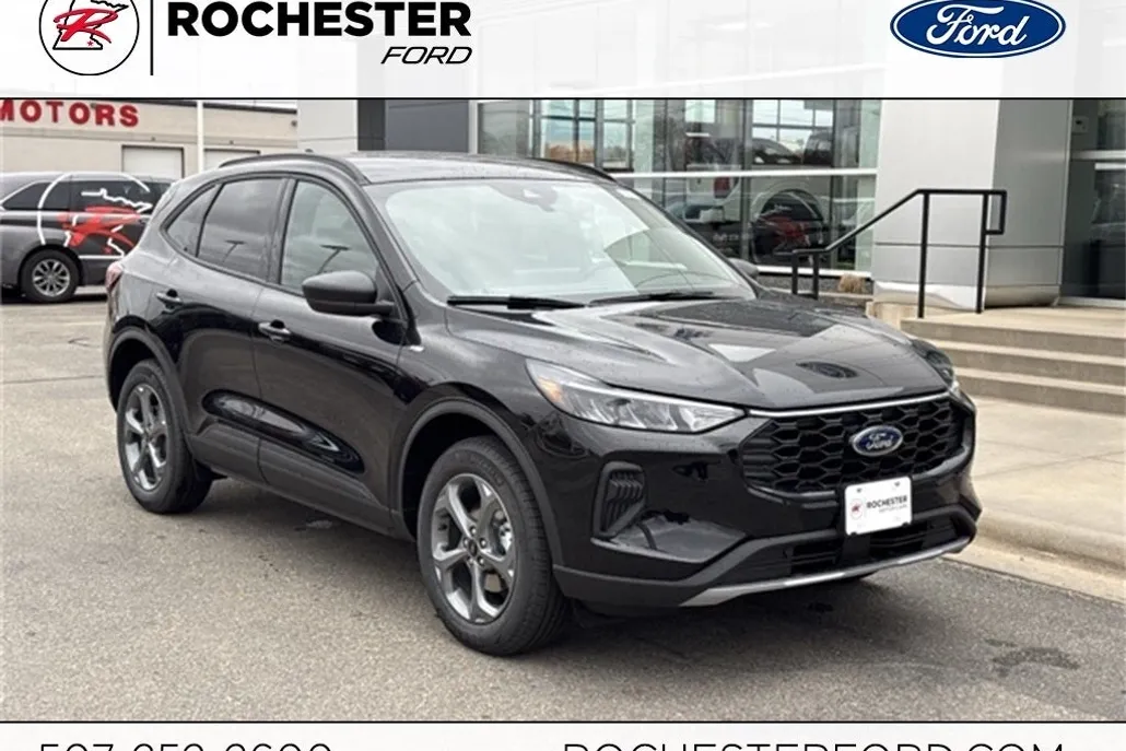 2025 Ford Escape ST-Line photo 1