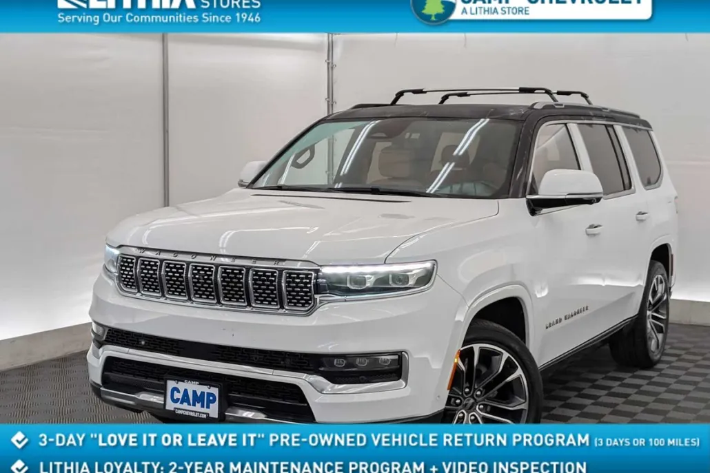 2022 Jeep Grand Wagoneer III photo 1