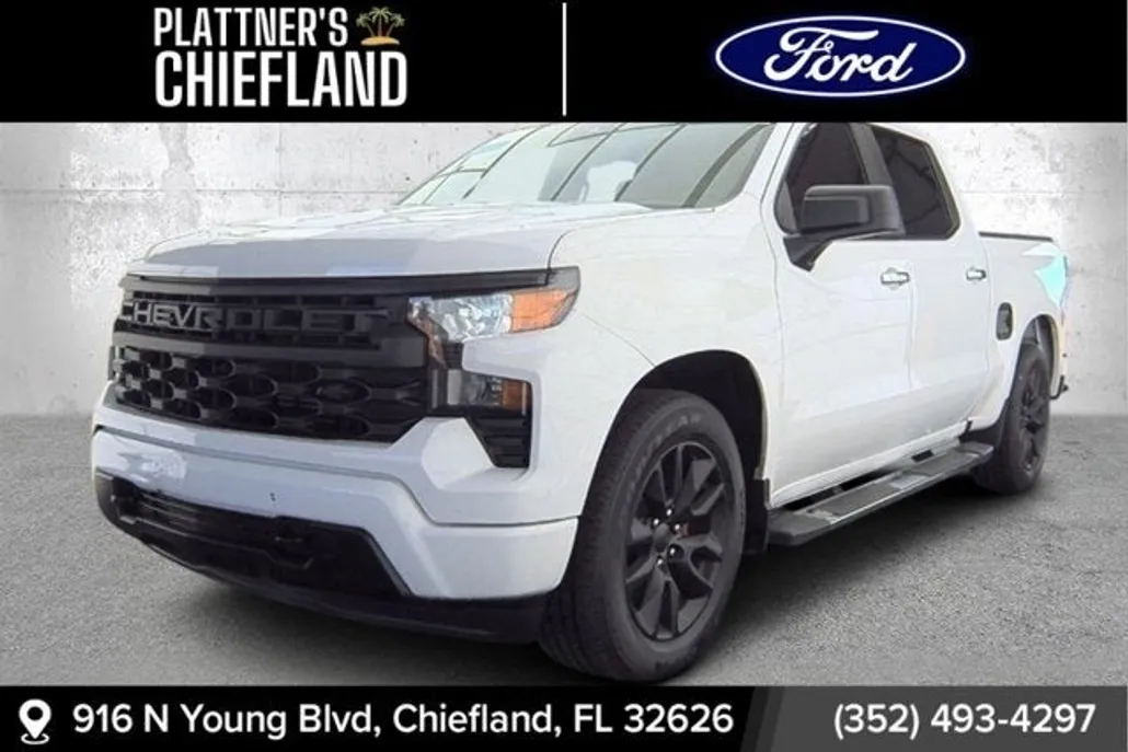 2022 Chevrolet Silverado 1500 Custom photo 1