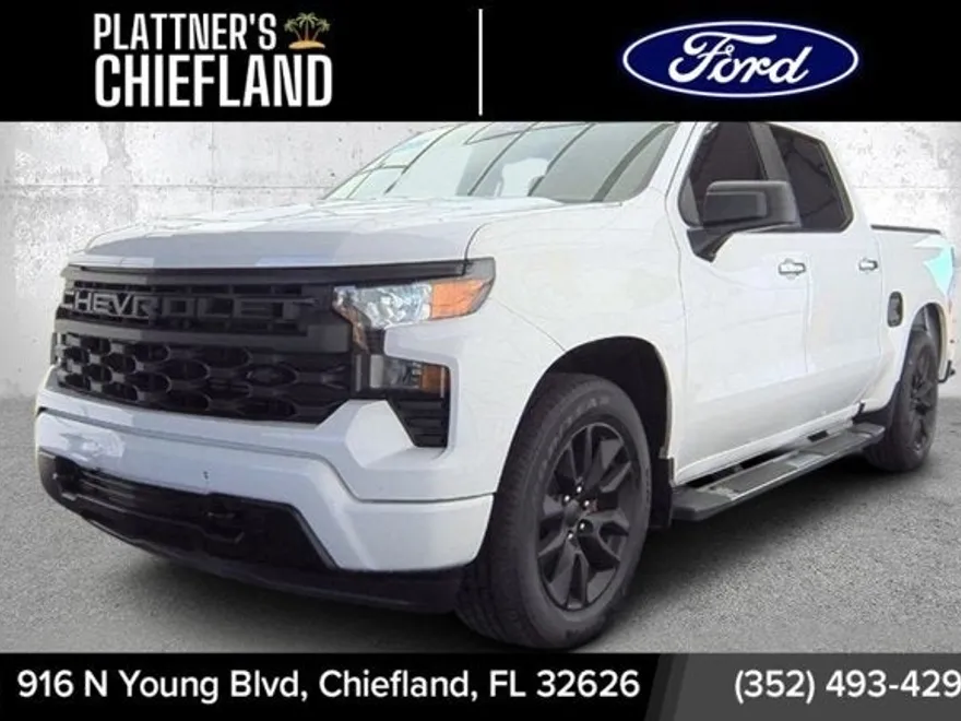 2022 Chevrolet Silverado 1500 Custom photo 1