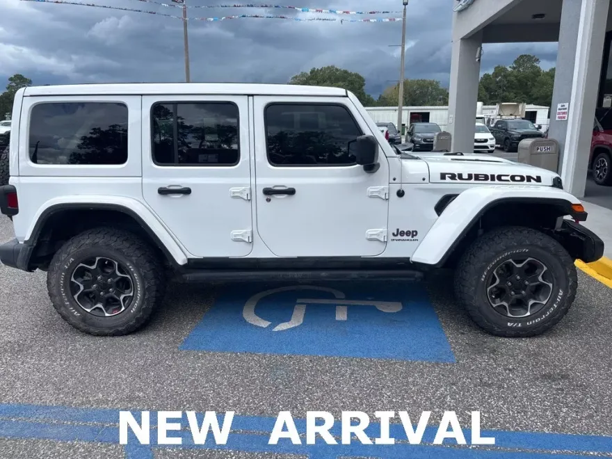 2023 Jeep Wrangler Rubicon photo 1