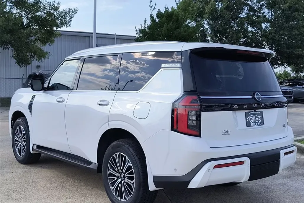 2026 Nissan Armada SL photo 1