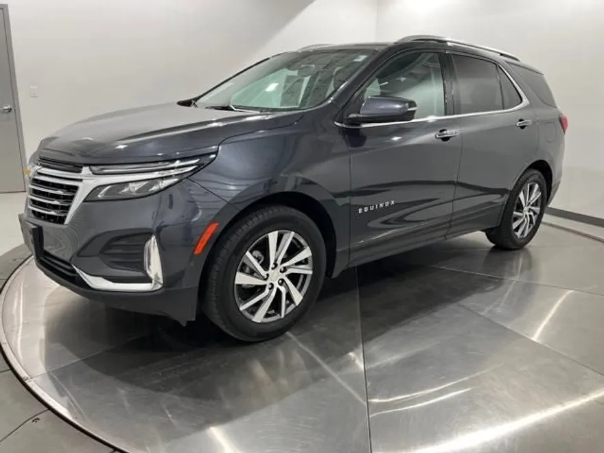 2022 Chevrolet Equinox Premier photo 1