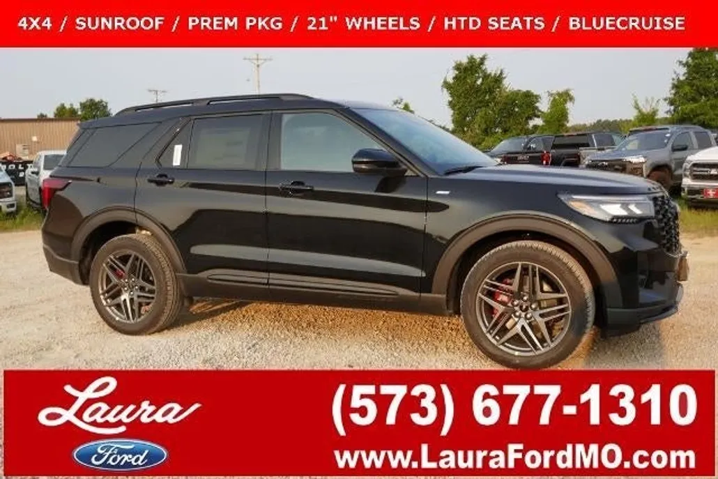 2025 Ford Explorer ST-Line photo 1