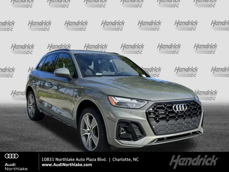 2025 Audi Q5 S line Premium photo 1